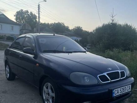 Дэу Ланос 2005 в Умани на Automoto.ua Синий Дэу Ланос, объемом двигателя 1.5 л и пробегом 274 тыс. км за 2000 $, фото 1 на Automoto.ua