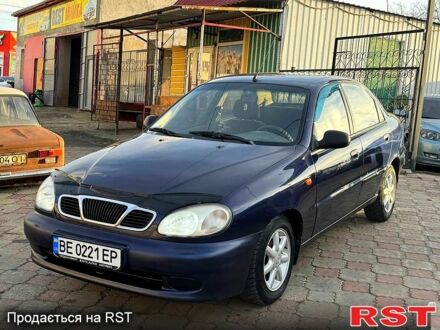 Синій Деу Ланос, об'ємом двигуна 1.5 л та пробігом 300 тис. км за 1999 $, фото 1 на Automoto.ua