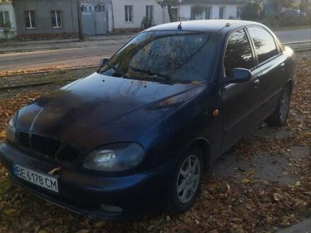 Синій Деу Ланос, об'ємом двигуна 1.5 л та пробігом 300 тис. км за 2000 $, фото 1 на Automoto.ua