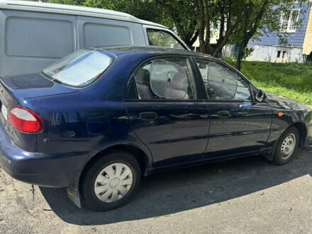 Деу Ланос 2006 у Львові на Automoto.ua Синій Деу Ланос, об'ємом двигуна 1.35 л та пробігом 835 тис. км за 1800 $, фото 1 на Automoto.ua