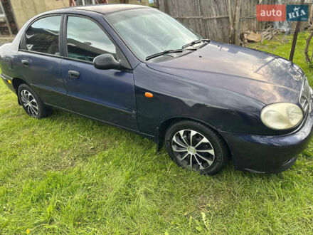 Синий Дэу Ланос, объемом двигателя 1.6 л и пробегом 280 тыс. км за 1350 $, фото 1 на Automoto.ua