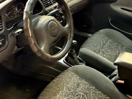 Синій Деу Ланос, об'ємом двигуна 1.6 л та пробігом 240 тис. км за 1600 $, фото 1 на Automoto.ua