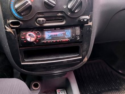 Дэу Ланос 2007 в Умани на Automoto.ua Синий Дэу Ланос, объемом двигателя 1.5 л и пробегом 382 тыс. км за 1600 $, фото 1 на Automoto.ua