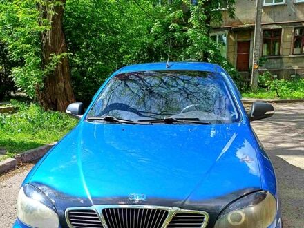 Деу Ланос 2008 у Дніпро (Дніпропетровську) на Automoto.ua Синій Деу Ланос, об'ємом двигуна 1.6 л та пробігом 130 тис. км за 1800 $, фото 1 на Automoto.ua