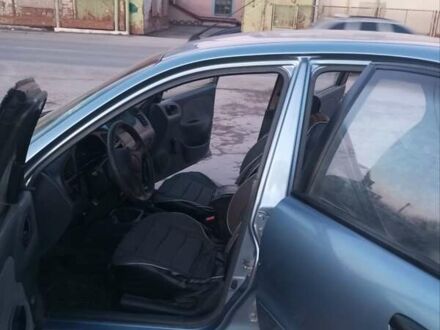 Дэу Ланос 2008 в Жмеренке на Automoto.ua Синий Дэу Ланос, объемом двигателя 1.3 л и пробегом 290 тыс. км за 1400 $, фото 1 на Automoto.ua