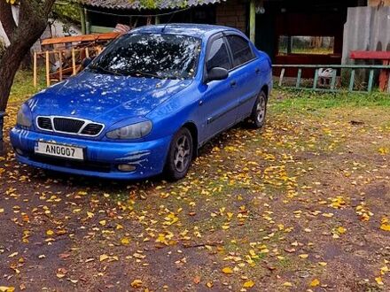 Синій Деу Ланос, об'ємом двигуна 1.5 л та пробігом 308 тис. км за 2600 $, фото 1 на Automoto.ua