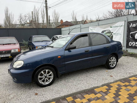 Синий Дэу Ланос, объемом двигателя 1.35 л и пробегом 250 тыс. км за 2500 $, фото 1 на Automoto.ua