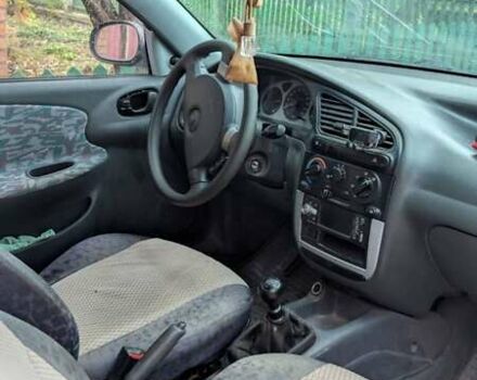 Зеленый Дэу Ланос, объемом двигателя 1.5 л и пробегом 176 тыс. км за 1600 $, фото 1 на Automoto.ua