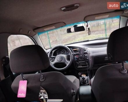 Зеленый Дэу Ланос, объемом двигателя 1.5 л и пробегом 190 тыс. км за 2200 $, фото 2 на Automoto.ua