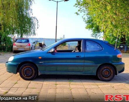 Зеленый Дэу Ланос, объемом двигателя 1.6 л и пробегом 193 тыс. км за 2500 $, фото 2 на Automoto.ua