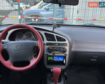 Зелений Деу Ланос, об'ємом двигуна 1.6 л та пробігом 175 тис. км за 2199 $, фото 21 на Automoto.ua