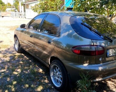 Деу Ланос 2007 у Первомайськ на Automoto.ua Зелений Деу Ланос, об'ємом двигуна 1.5 л та пробігом 283 тис. км за 2650 $, фото 5 на Automoto.ua