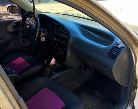 Деу Ланос 2007 у Первомайськ на Automoto.ua Зелений Деу Ланос, об'ємом двигуна 1.5 л та пробігом 283 тис. км за 2650 $, фото 6 на Automoto.ua