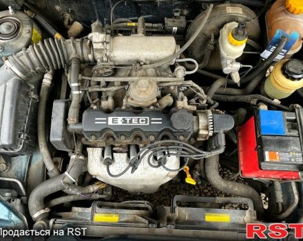 Дэу Ланос 2007 в Харькове на Automoto.ua Зеленый Дэу Ланос, объемом двигателя 1.5 л и пробегом 191 тыс. км за 3100 $, фото 4 на Automoto.ua