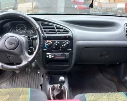 Зеленый Дэу Ланос, объемом двигателя 1.5 л и пробегом 350 тыс. км за 1200 $, фото 5 на Automoto.ua