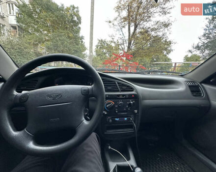 Зелений Деу Ланос, об'ємом двигуна 1.5 л та пробігом 310 тис. км за 2300 $, фото 4 на Automoto.ua