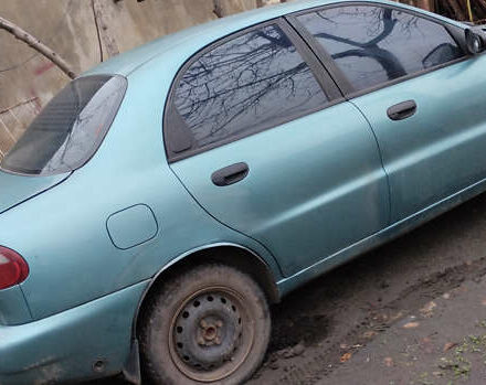 Зеленый Дэу Ланос, объемом двигателя 1.5 л и пробегом 205 тыс. км за 2500 $, фото 3 на Automoto.ua