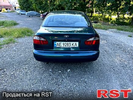 Зелений Деу Ланос, об'ємом двигуна 1.5 л та пробігом 450 тис. км за 1750 $, фото 1 на Automoto.ua