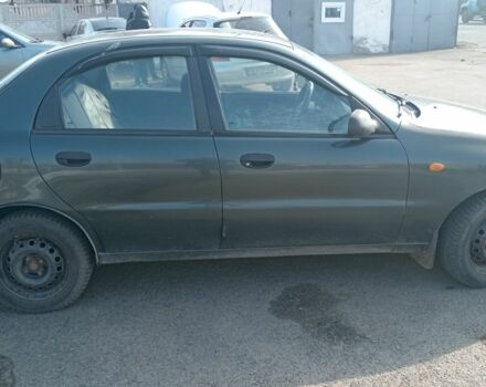 Деу Ланос 1998 у Кривому Розі на Automoto.ua Зелений Деу Ланос, об'ємом двигуна 1.5 л та пробігом 260 тис. км за 1500 $, фото 3 на Automoto.ua
