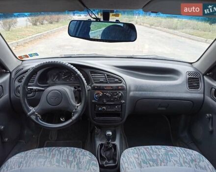 Зеленый Дэу Ланос, объемом двигателя 1.5 л и пробегом 280 тыс. км за 1400 $, фото 2 на Automoto.ua