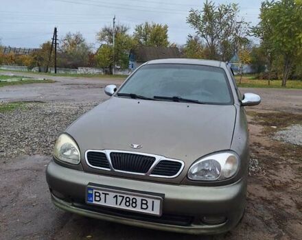 Дэу Ланос 2002 в Высокополье на Automoto.ua Зеленый Дэу Ланос, объемом двигателя 1.5 л и пробегом 170 тыс. км за 2700 $, фото 2 на Automoto.ua