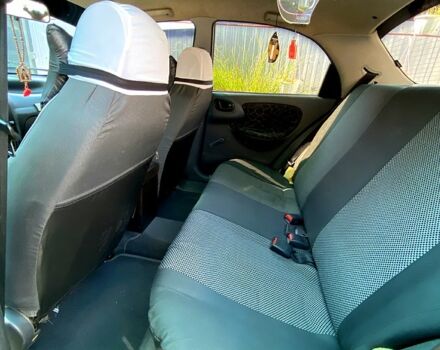 Зеленый Дэу Ланос, объемом двигателя 1.5 л и пробегом 156 тыс. км за 3000 $, фото 3 на Automoto.ua