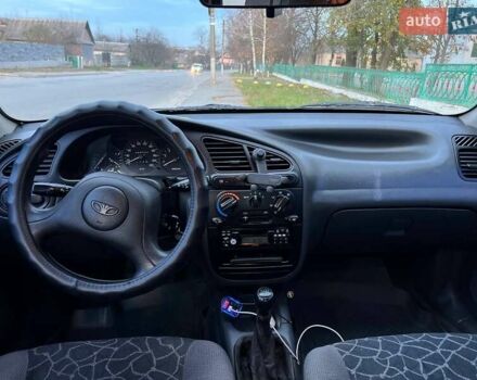 Зеленый Дэу Ланос, объемом двигателя 1.5 л и пробегом 267 тыс. км за 2750 $, фото 1 на Automoto.ua