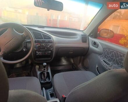 Зелений Деу Ланос, об'ємом двигуна 1.6 л та пробігом 290 тис. км за 1450 $, фото 10 на Automoto.ua