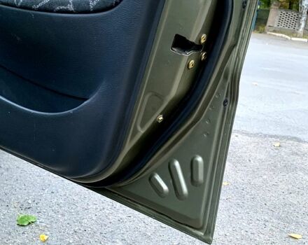 Зеленый Дэу Ланос, объемом двигателя 1.5 л и пробегом 217 тыс. км за 2250 $, фото 7 на Automoto.ua