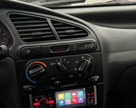 Зелений Деу Ланос, об'ємом двигуна 1.6 л та пробігом 470 тис. км за 2400 $, фото 4 на Automoto.ua