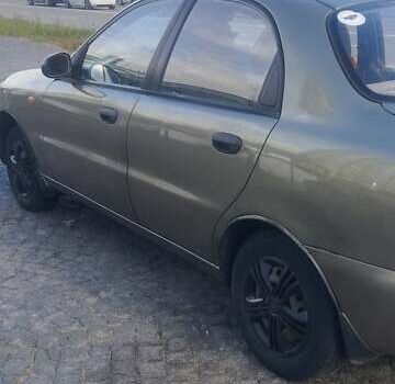 Дэу Ланос 2003 в Киеве на Automoto.ua Зеленый Дэу Ланос, объемом двигателя 1.5 л и пробегом 276 тыс. км за 1500 $, фото 6 на Automoto.ua