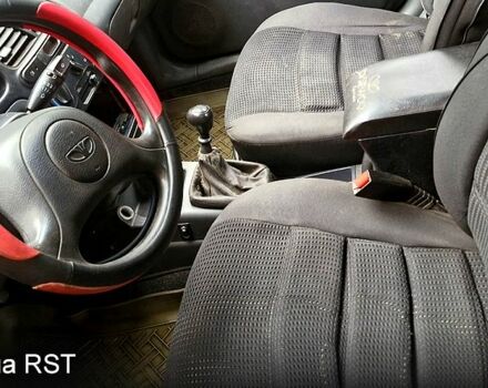 Дэу Ланос 2003 в Славянске на Automoto.ua Зеленый Дэу Ланос, объемом двигателя 1.5 л и пробегом 450 тыс. км за 1100 $, фото 9 на Automoto.ua