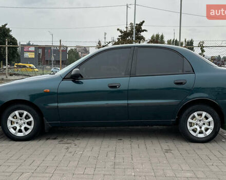 Зеленый Дэу Ланос, объемом двигателя 1.5 л и пробегом 295 тыс. км за 2400 $, фото 1 на Automoto.ua