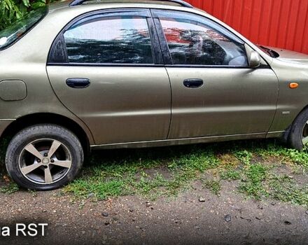 Дэу Ланос 2003 в Славянске на Automoto.ua Зеленый Дэу Ланос, объемом двигателя 1.5 л и пробегом 450 тыс. км за 1100 $, фото 5 на Automoto.ua