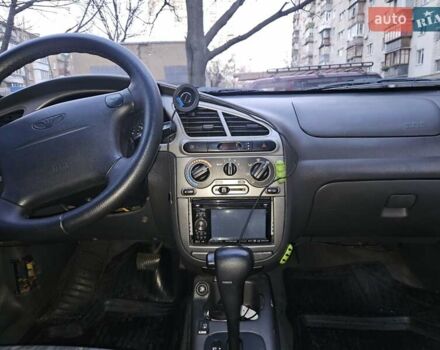 Зелений Деу Ланос, об'ємом двигуна 1.6 л та пробігом 150 тис. км за 3050 $, фото 14 на Automoto.ua