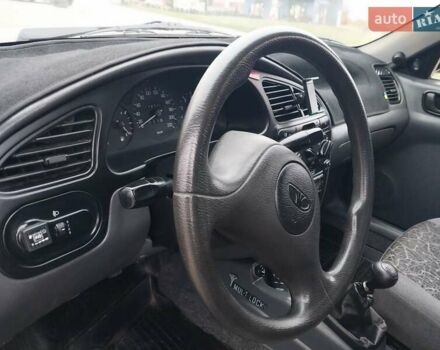 Зелений Деу Ланос, об'ємом двигуна 1.5 л та пробігом 178 тис. км за 3100 $, фото 27 на Automoto.ua