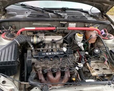 Зеленый Дэу Ланос, объемом двигателя 1.5 л и пробегом 350 тыс. км за 850 $, фото 11 на Automoto.ua