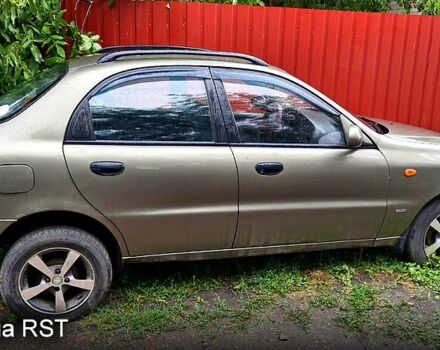 Дэу Ланос 2003 в Славянске на Automoto.ua Зеленый Дэу Ланос, объемом двигателя 1.5 л и пробегом 450 тыс. км за 1100 $, фото 4 на Automoto.ua
