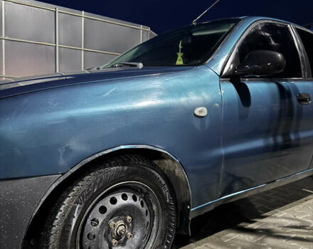 Зеленый Дэу Ланос, объемом двигателя 1.5 л и пробегом 497 тыс. км за 1300 $, фото 1 на Automoto.ua