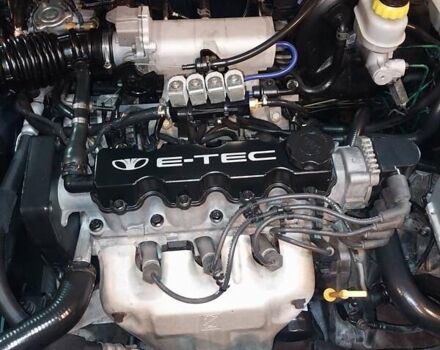 Зелений Деу Ланос, об'ємом двигуна 1.5 л та пробігом 178 тис. км за 3100 $, фото 16 на Automoto.ua