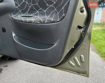 Дэу Ланос 2003 в Виннице на Automoto.ua Зеленый Дэу Ланос, объемом двигателя 1.5 л и пробегом 302 тыс. км за 2400 $, фото 19 на Automoto.ua