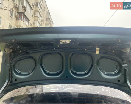 Зеленый Дэу Ланос, объемом двигателя 1.5 л и пробегом 183 тыс. км за 2000 $, фото 3 на Automoto.ua