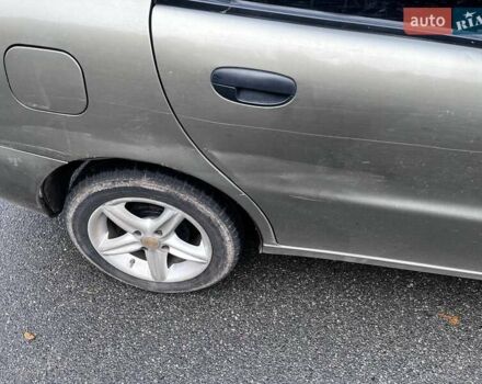 Зеленый Дэу Ланос, объемом двигателя 1.35 л и пробегом 190 тыс. км за 1888 $, фото 6 на Automoto.ua