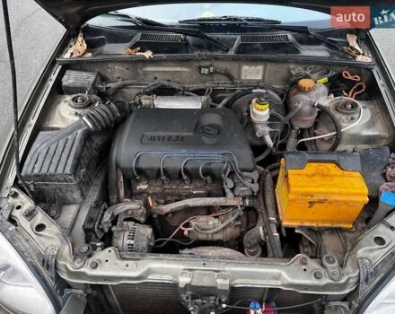 Зеленый Дэу Ланос, объемом двигателя 1.35 л и пробегом 190 тыс. км за 1888 $, фото 12 на Automoto.ua