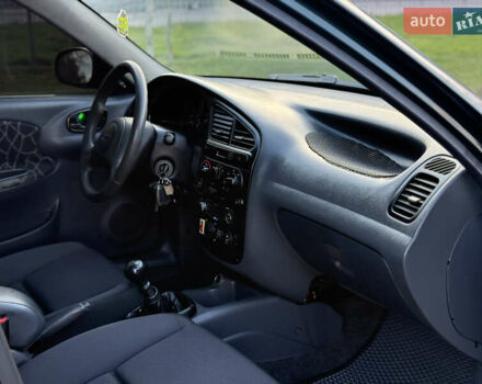 Зелений Деу Ланос, об'ємом двигуна 1.5 л та пробігом 167 тис. км за 2899 $, фото 19 на Automoto.ua