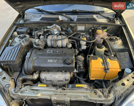 Зеленый Дэу Ланос, объемом двигателя 1.6 л и пробегом 221 тыс. км за 2500 $, фото 15 на Automoto.ua