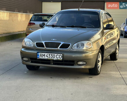 Зеленый Дэу Ланос, объемом двигателя 1.6 л и пробегом 221 тыс. км за 2500 $, фото 4 на Automoto.ua