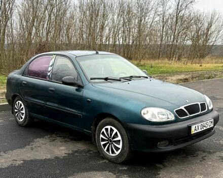 Зеленый Дэу Ланос, объемом двигателя 1.5 л и пробегом 330 тыс. км за 1550 $, фото 1 на Automoto.ua