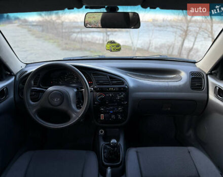 Зелений Деу Ланос, об'ємом двигуна 1.5 л та пробігом 167 тис. км за 2899 $, фото 18 на Automoto.ua