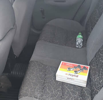 Зелений Деу Ланос, об'ємом двигуна 1.5 л та пробігом 284 тис. км за 1555 $, фото 7 на Automoto.ua